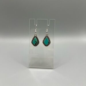Elegant Turquoise Drop Earrings - Handmade E0132C